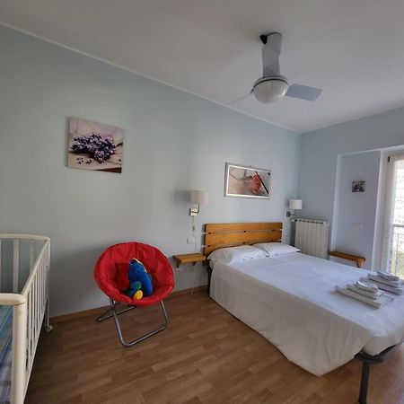 Red Apartment - Residenza Silvana Verbania Zewnętrze zdjęcie