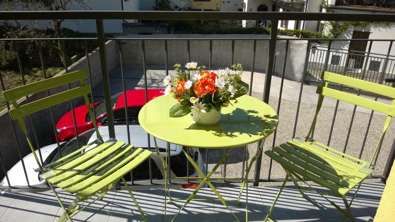 Red Apartment - Residenza Silvana Verbania Zewnętrze zdjęcie